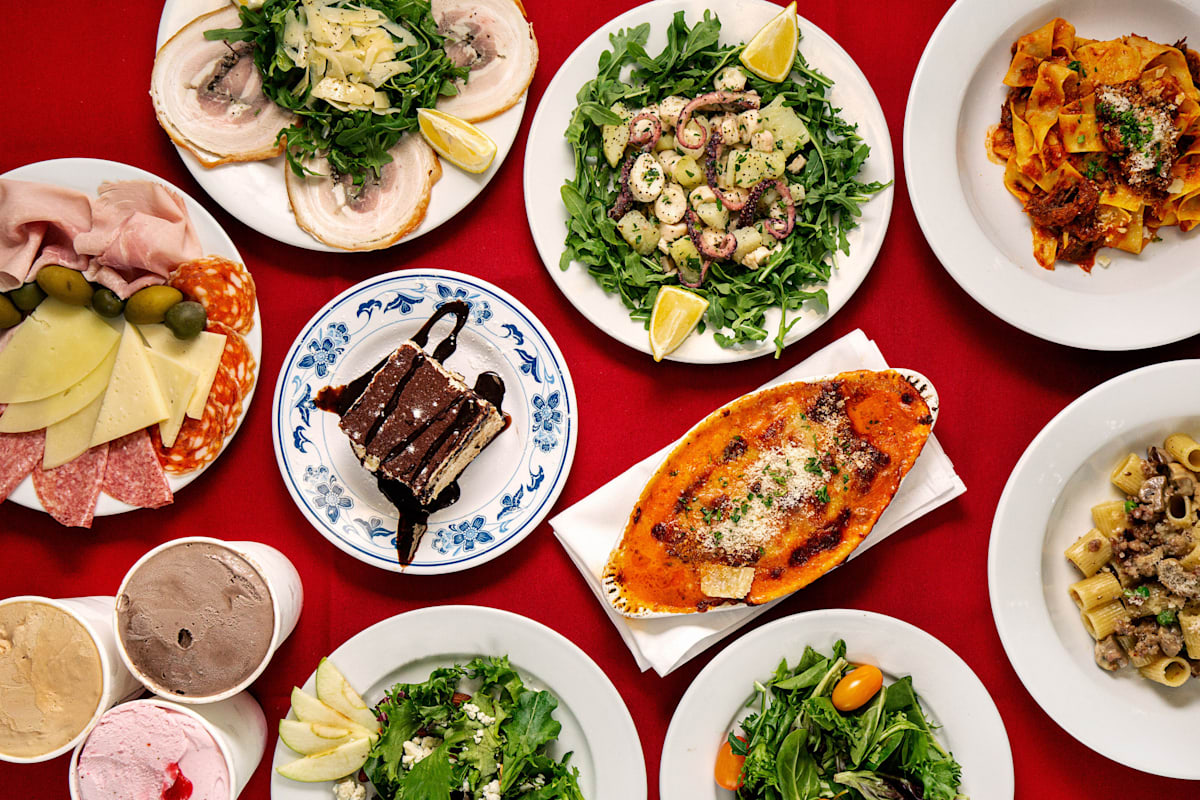 Piazza Italia Delivery Menu Order Online 1129 NW Johnson St