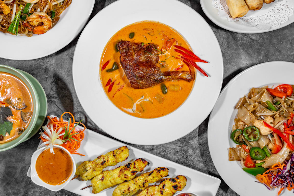 Yasotorn Thai Cuisine Delivery Menu Order Online 809 Dempster