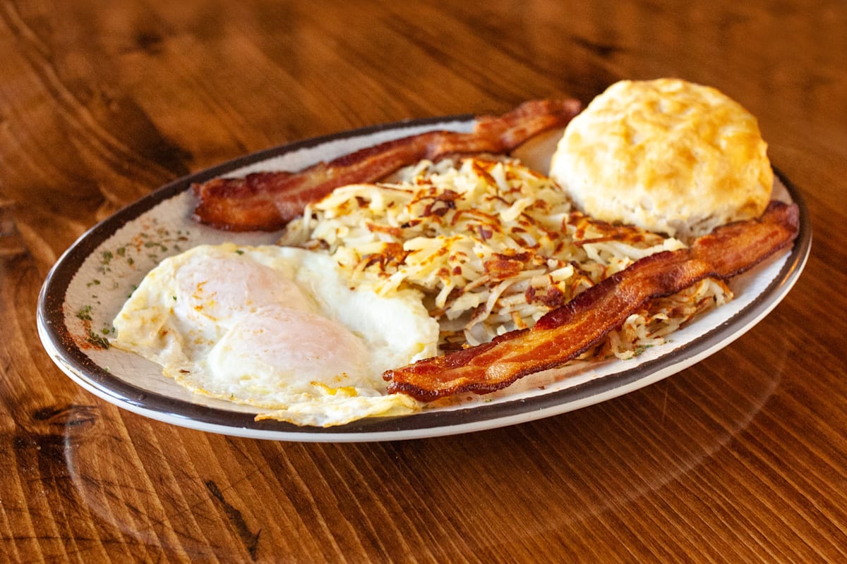 Daisy Dukes Delivery Menu Order Online 1200 W Causeway Approach Ste