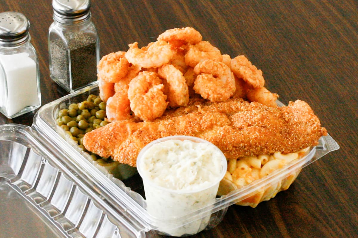 Triangle Deli Delivery Menu Order Online 3701 S Claiborne Ave New