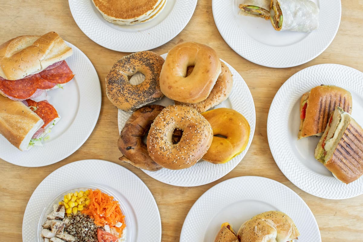 Commack Bagels Deli Market Delivery Menu Order Online 260 Commack