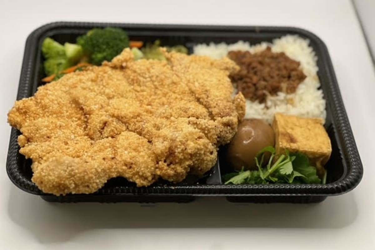 CHOPSTIX & TAIWANESE BENTOS Delivery Menu Order Online 142 E 3rd