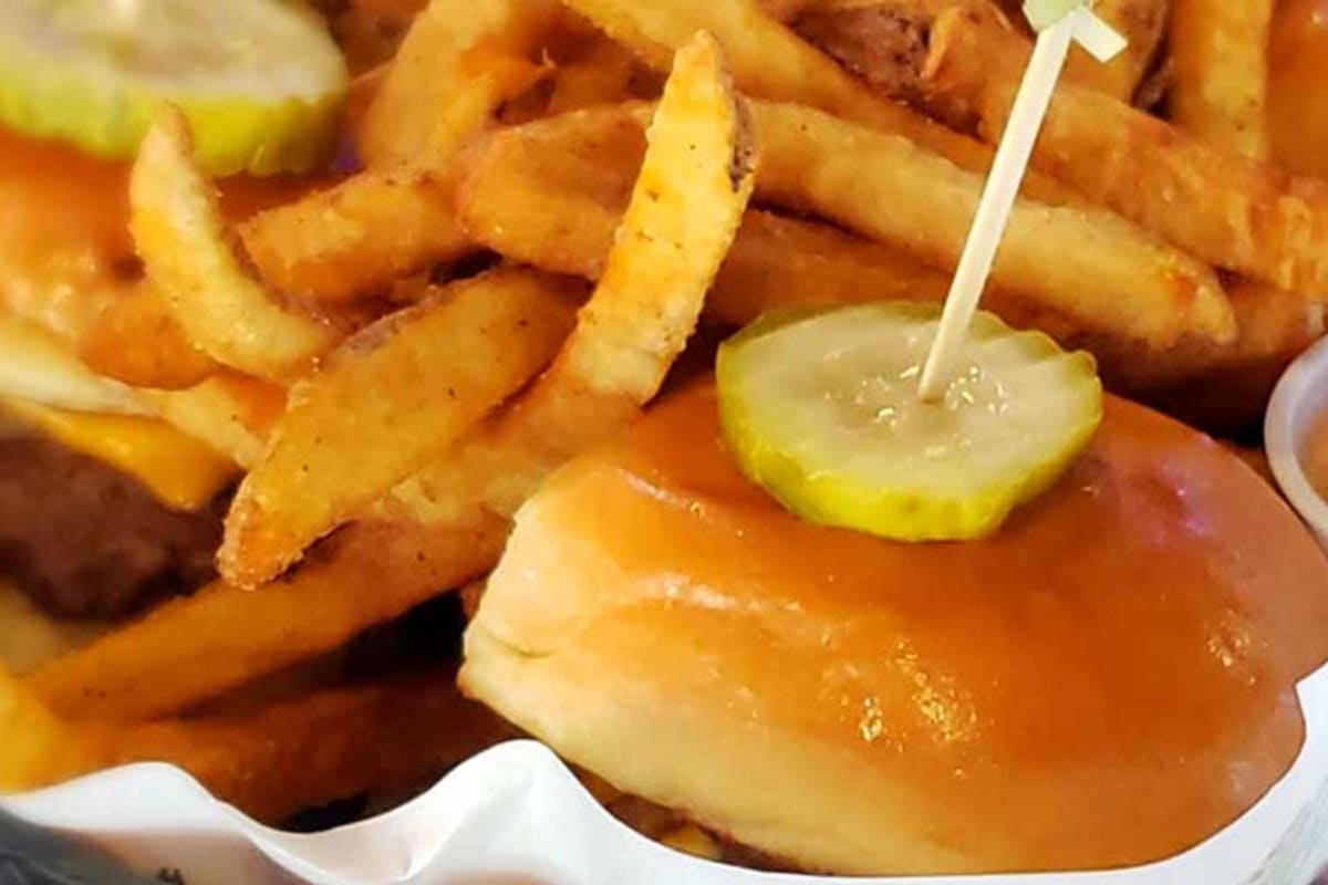 Bout Time Pub & Grub Delivery Menu Order Online 641 Olsen Plaza