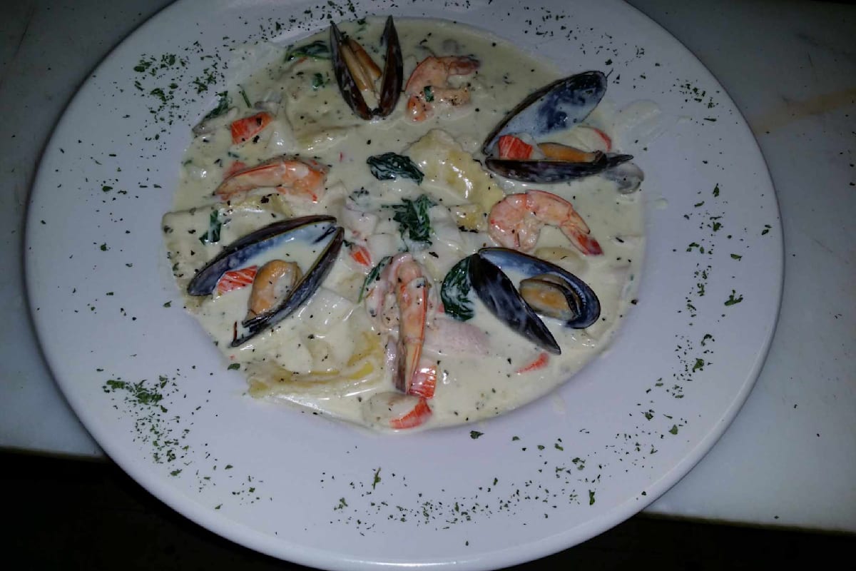 SAMOONI Restaurant Delivery Menu Order Online 7142 Knightdale