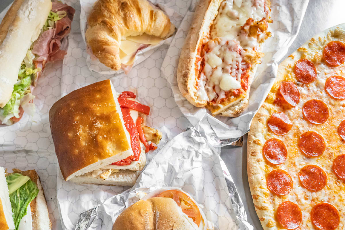 Mott Haven Bagel and Pizza Bronx, NY Restaurant Menu + Delivery