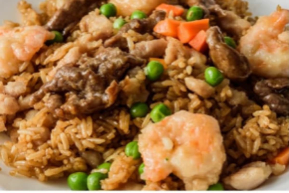 Light Bulb Asian Cafe Delivery Menu Order Online 3110 Kingsdale Ctr