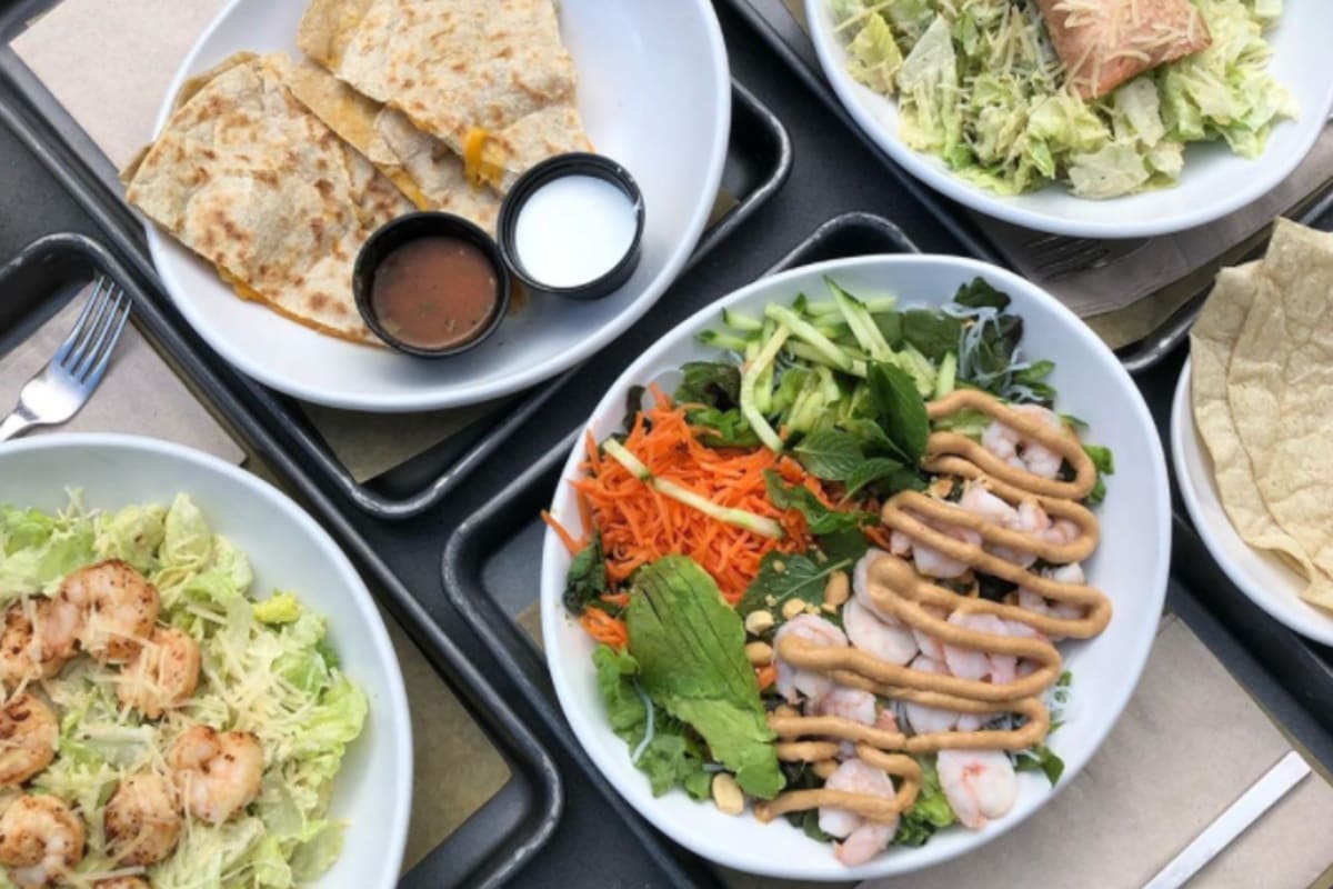 World Wrapps Delivery Menu Order Online 1875 S Ave Ste 165