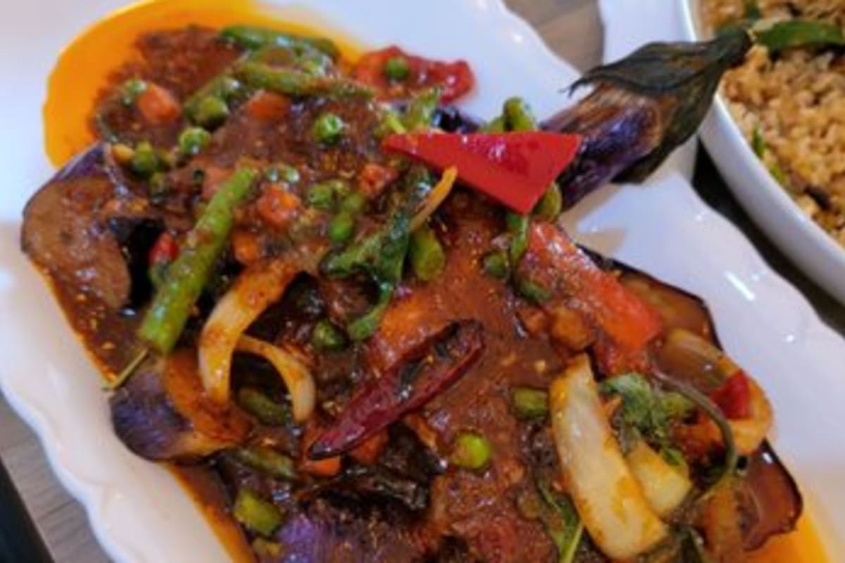 Kapow Thai Street Food Delivery Menu Order Online 1988 Eastwood Rd