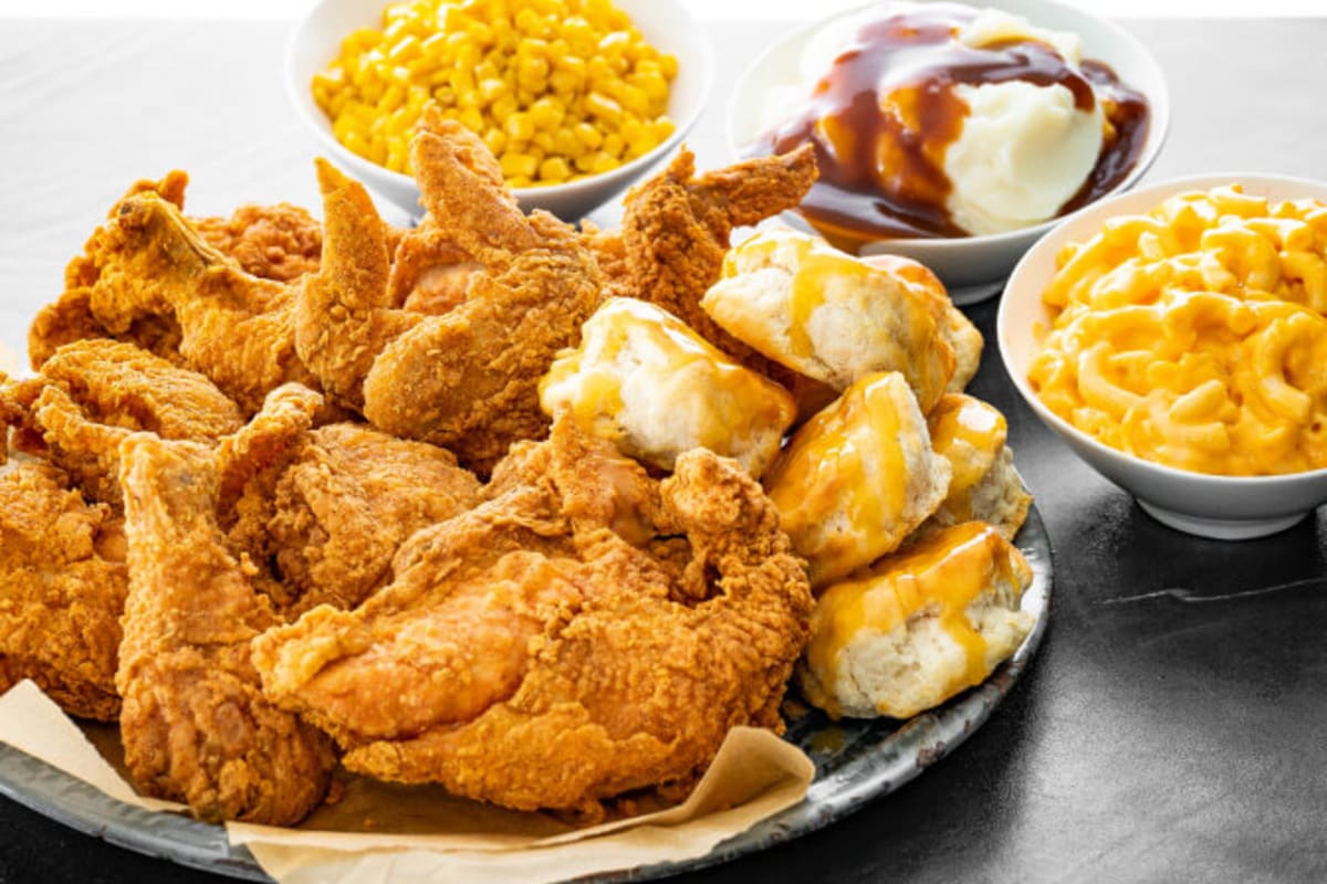 Saroki's Crispy Chicken & Pizza Delivery Menu Order Online 5812 19