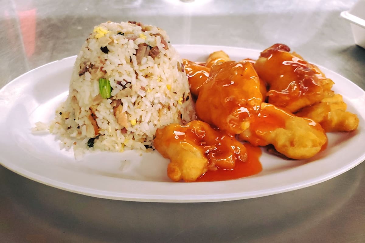 Great Wall Restaurant Delivery Menu Order Online 10398 W Overland