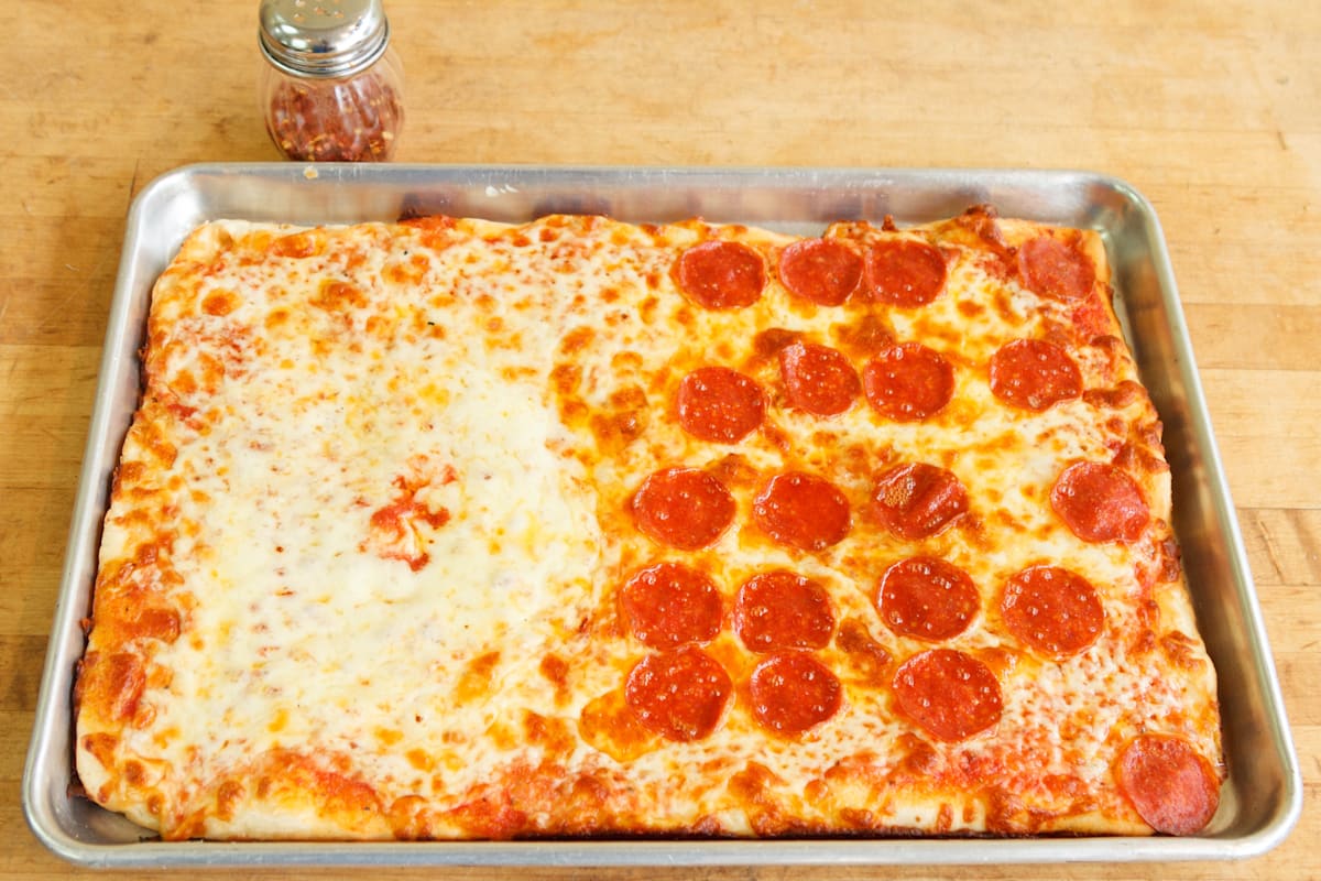 Roma's Bakery Deli & Pizza Delivery Menu Order Online 312 Main St