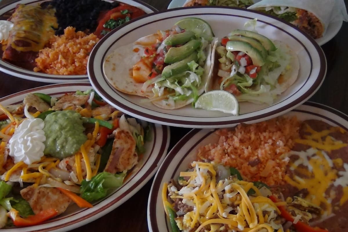 Los Jalapenos Delivery Menu Order Online 601 NE Greenwood Ave Bend Grubhub