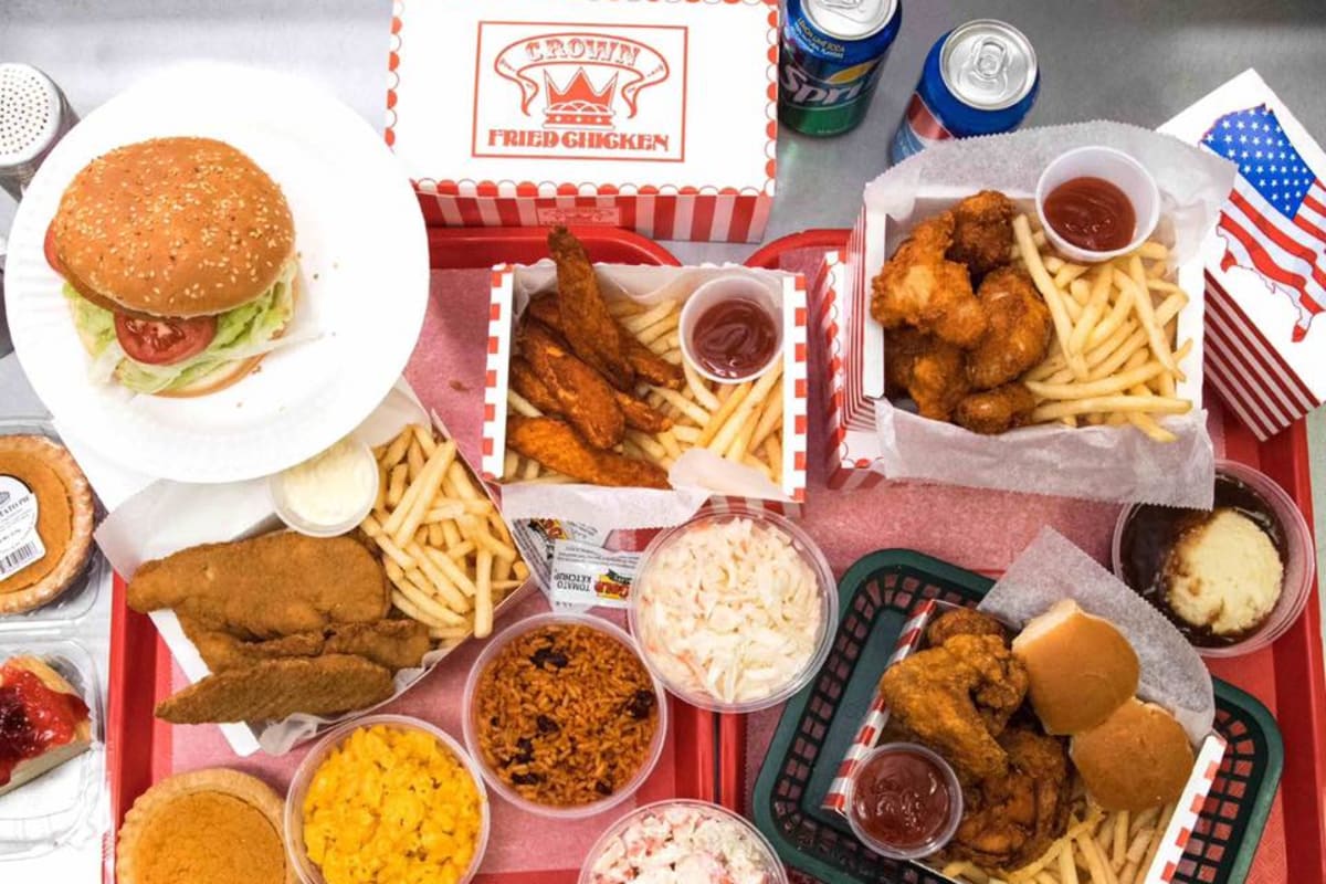 Crowns chicken store