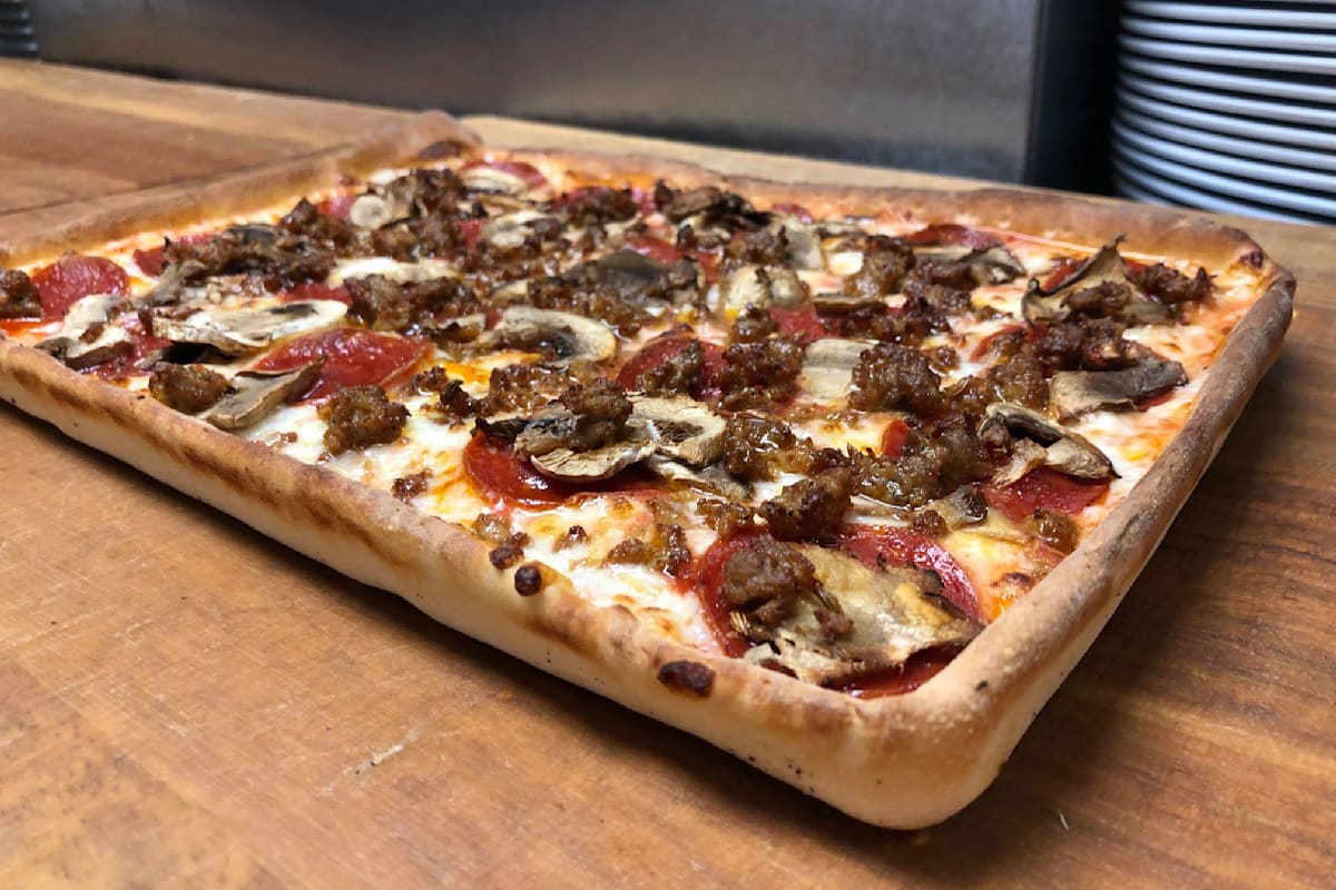 Paninos pizza outlet