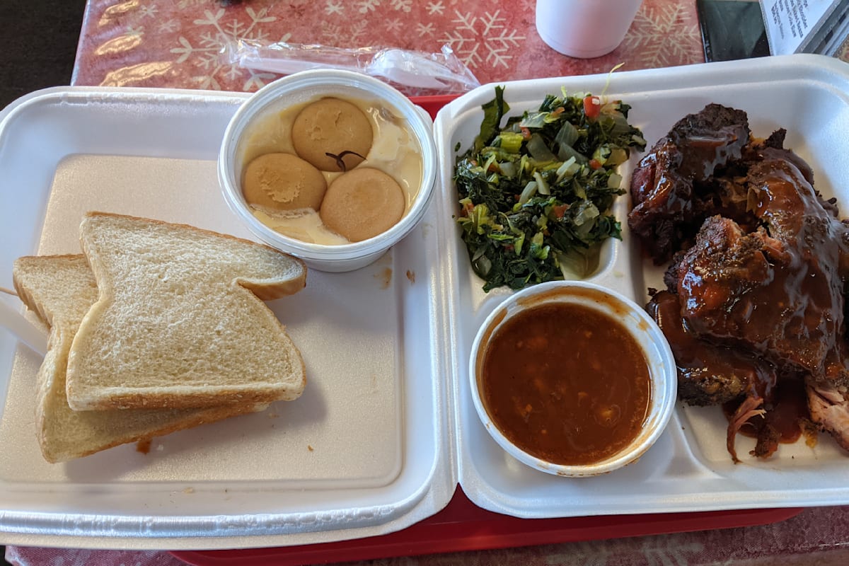 TOM'S BBQ AND DELI Delivery Menu Order Online 4087 New Getwell Rd