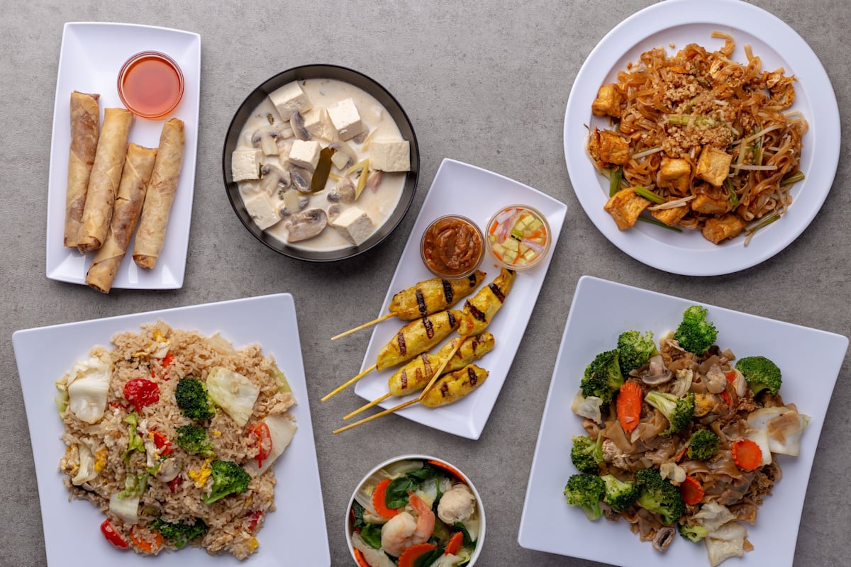 The Garden Thai Delivery Menu Order Online 210 N Aviation Blvd Ste