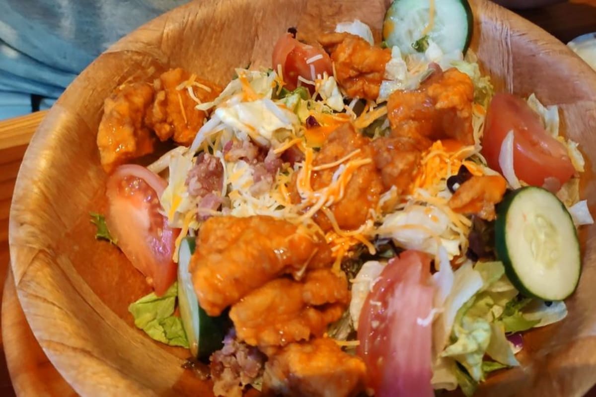 WingHouse Bar & Grill Delivery Menu Order Online 5105 14th St W