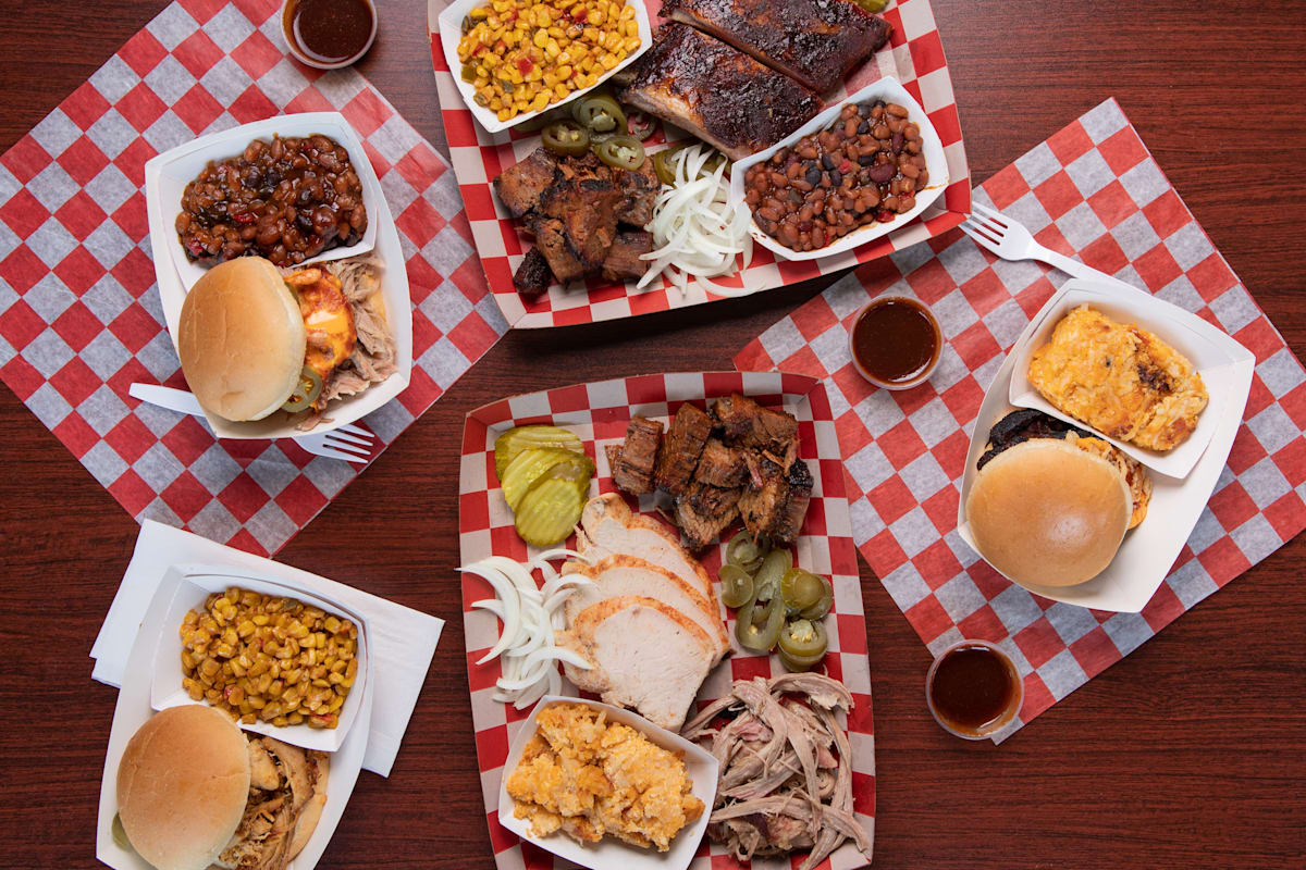 Sauce Bosses BBQ Delivery Menu Order Online 3710 Leavenworth St