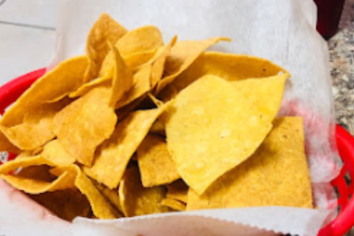 Taqueria Jalisco 1 Delivery Menu Order Online 902 S Port Ave