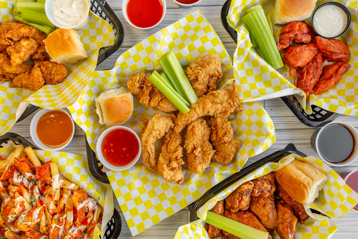Wing Lovers USA Delivery Menu Order Online 2313 E 12th St Kansas