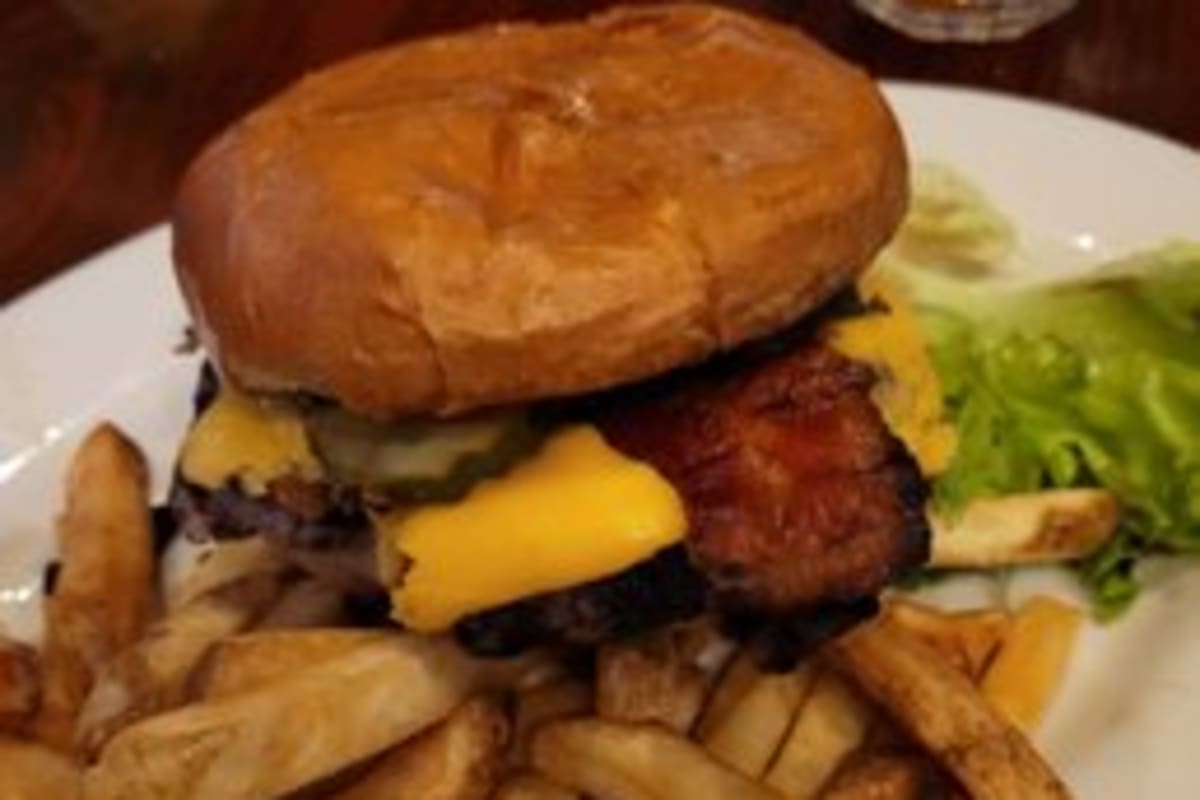 Mazzy's Sports Bar and Grill Delivery Menu Order Online 3940