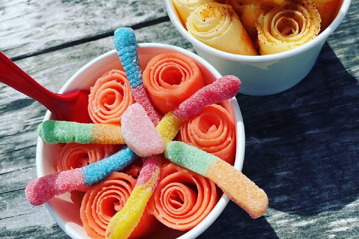 Wonders Ice Cream Delivery Menu Order Online 1058 Burnsville Center