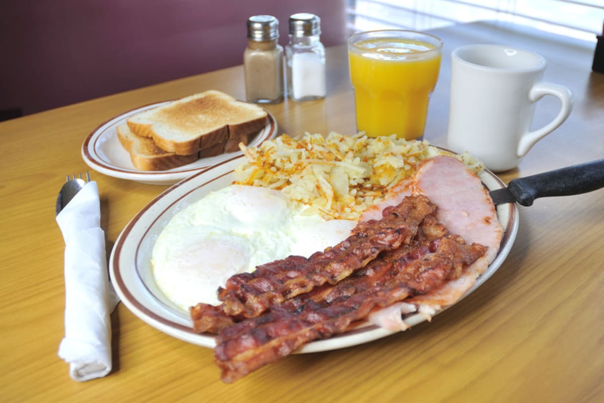 Cherry Hill Cafe Delivery Menu Order Online 2635 E Cass St Joliet