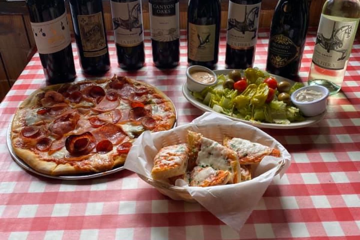 Tony's Italian Restaurant & Pizzeria Delivery Menu Order Online 4908 Kitsap Way Bremerton