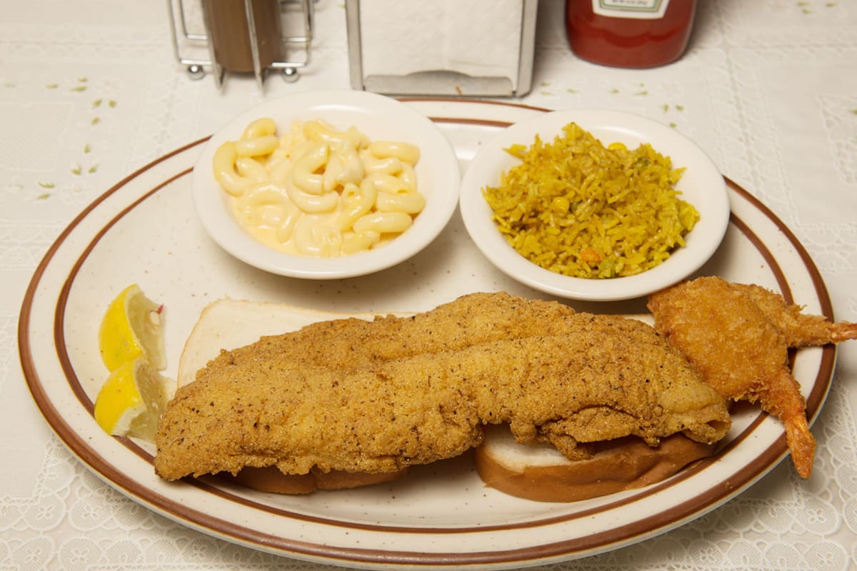 Swirk Soul Food Aurora, CO Restaurant Menu + Delivery Seamless