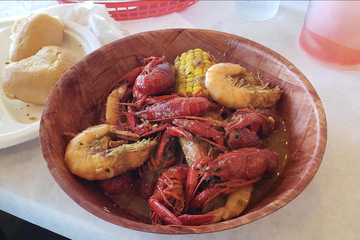 Bucket O' Crawfish Delivery Menu Order Online 1919 ster St