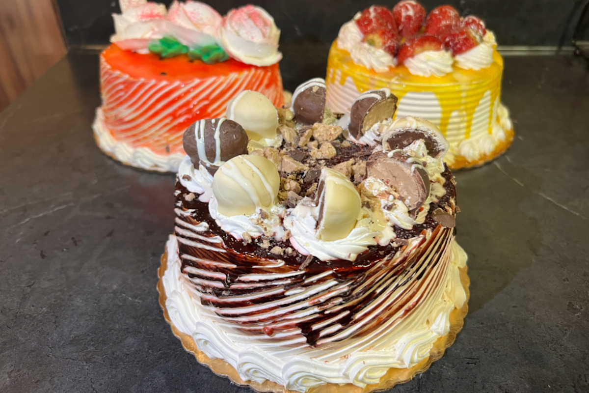 Lilis Cafe Delivery Menu Order Online 14 E Scott St Riverside Grubhub