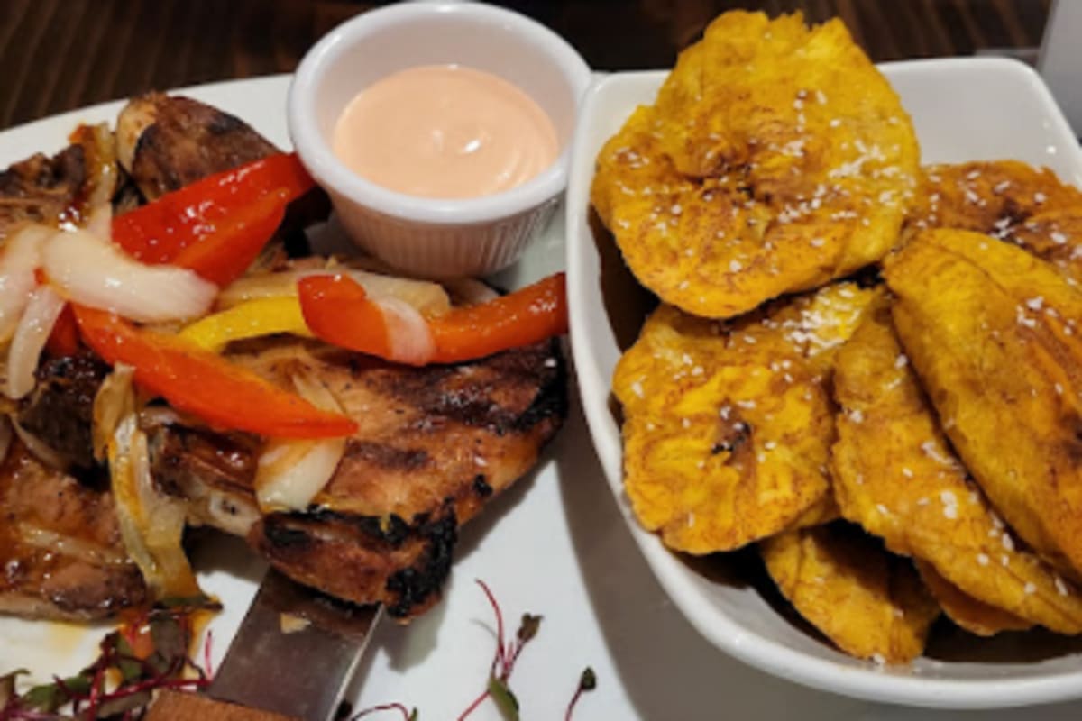 El Pilon Restaurant Delivery Menu Order Online 361 Belmont Avenue