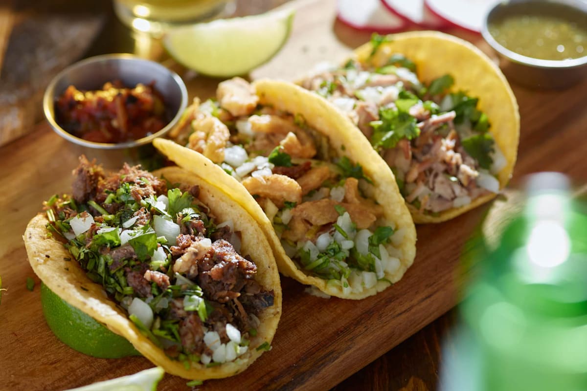 Jesse's Camarones Restaurant Delivery Menu Order Online 1479 W