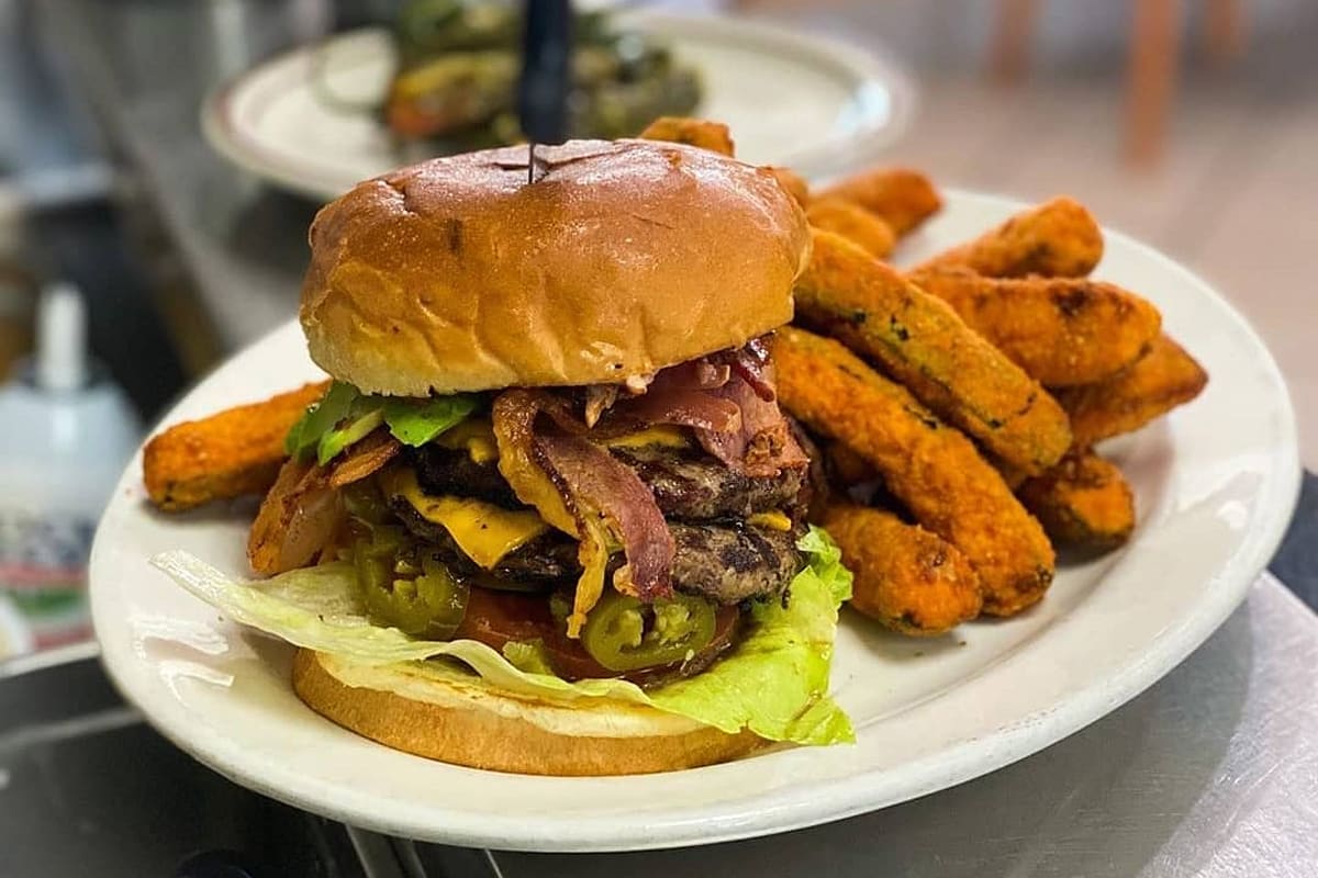 Tom's Famous Burgers (Tom's 28) Delivery Menu | Order Online