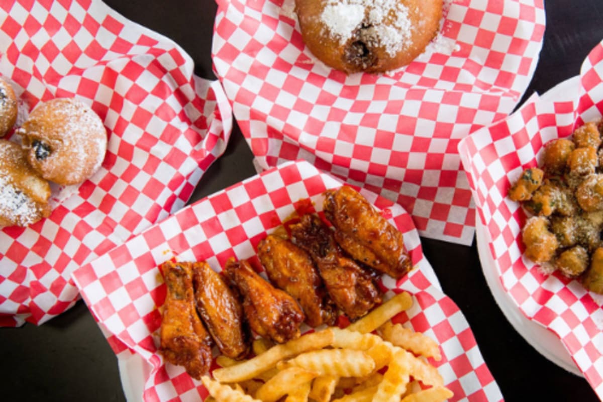 Noisy Wings Delivery Menu Order Online 500 W Summit Ave Charlotte