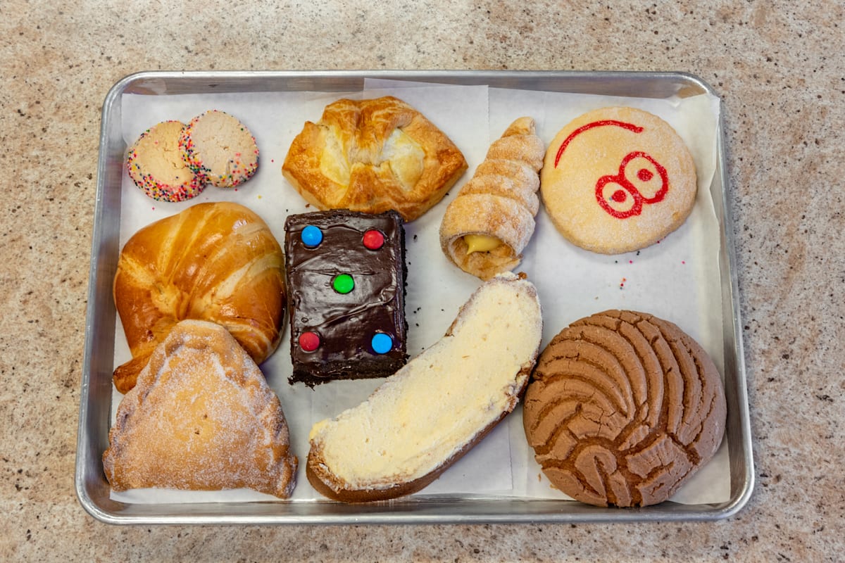 Trigales Bakery Llc Delivery Menu Order Online 2305 S Oneida St