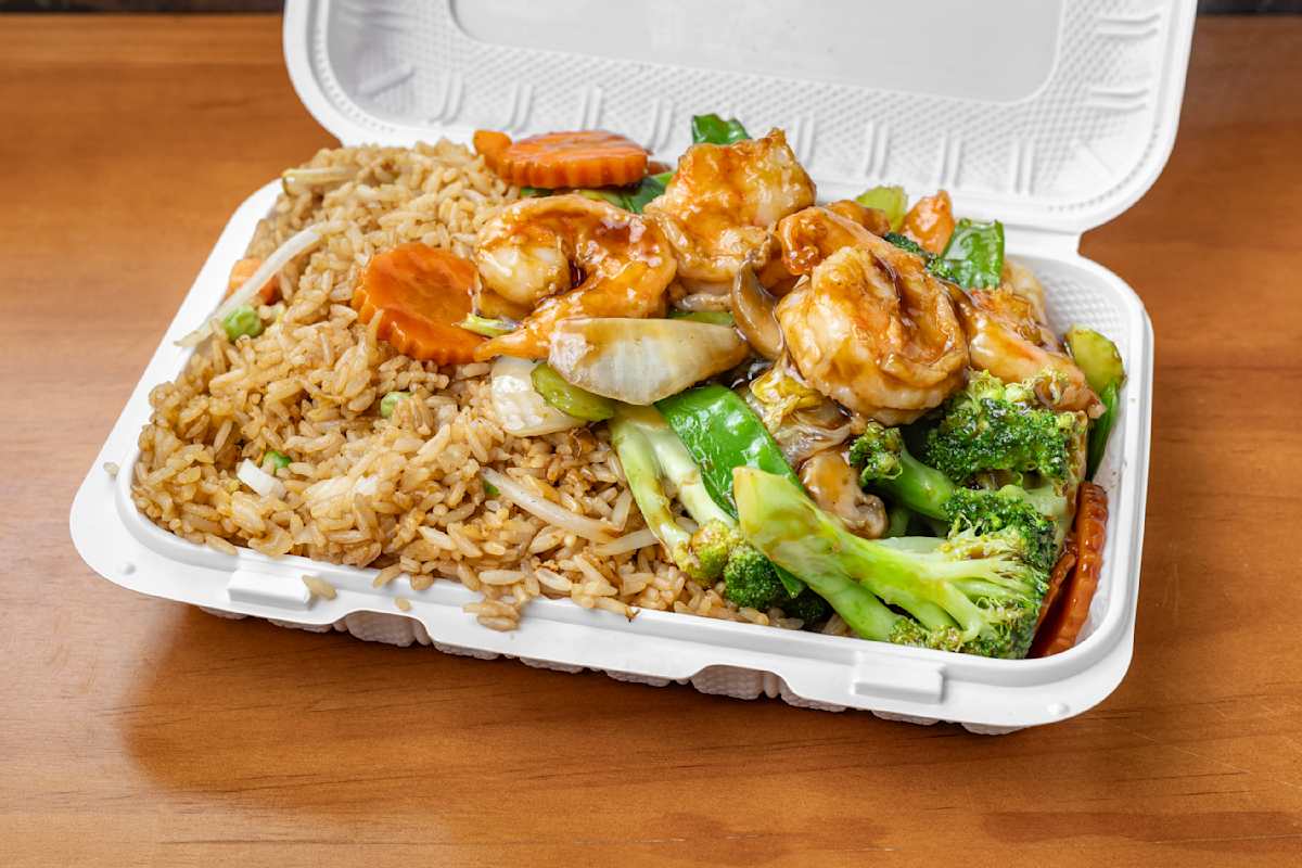 Golden House Kitchen Valley Stream, NY Restaurant Menu + Delivery