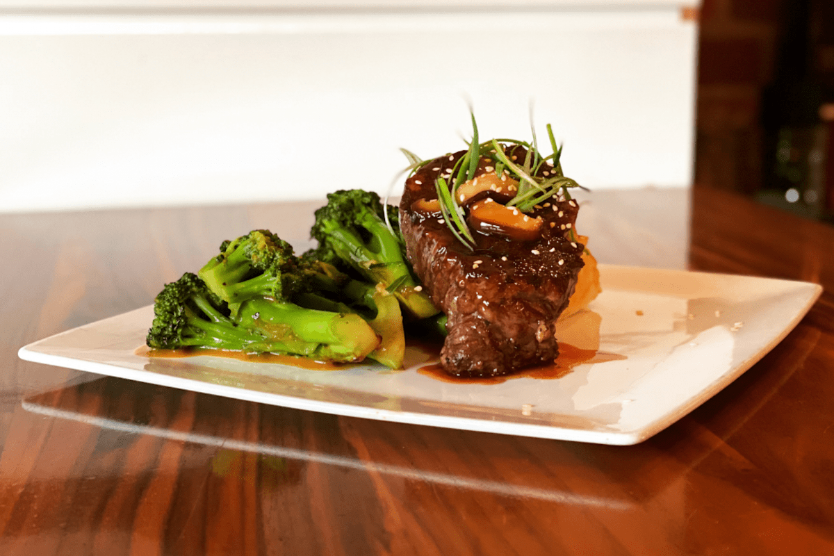 Jasper's Backyard Delivery Menu Order Online 101 E 7th Ave