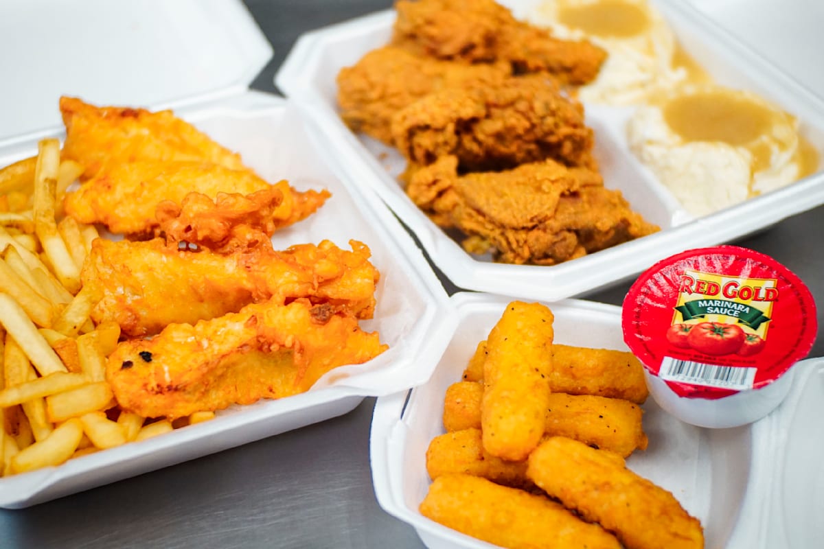 Crown Chicken Coop Delivery Menu Order Online 1156 Division Ave S