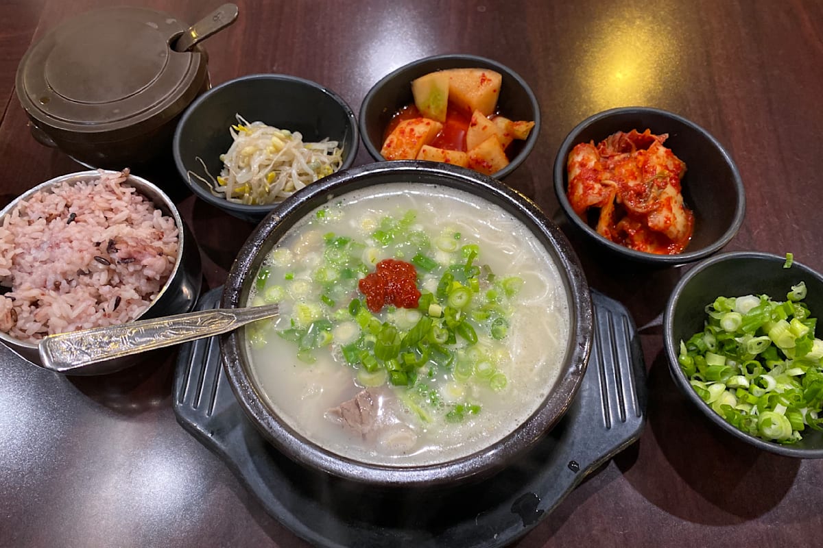 Traditional Korean Beef Soup Delivery Menu Order Online 22929 Hwy