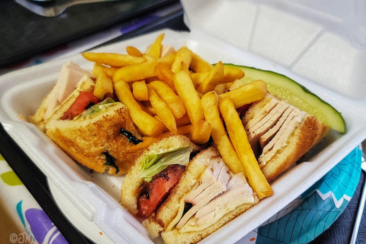 Brothers Deli Restaurant Delivery Menu Order Online 404 Main St