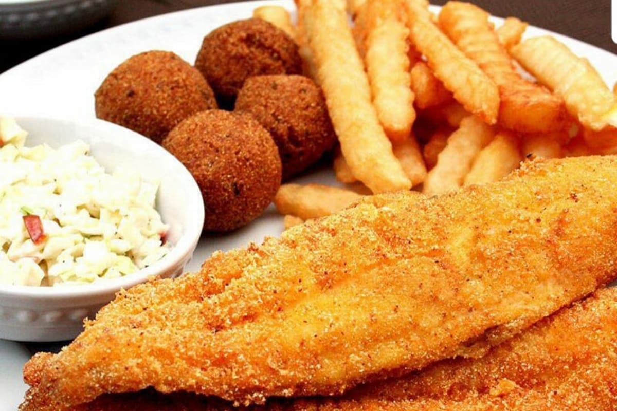 Hook Fish & Chicken Delivery Menu Order Online 3801 Glenway Avenue
