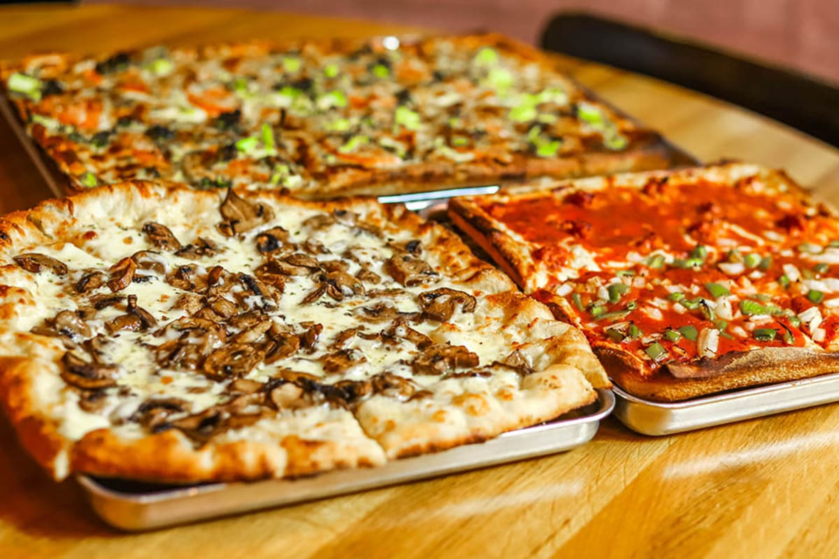 Santucci's Pizza Mechanicsburg Delivery Menu Order Online 5235