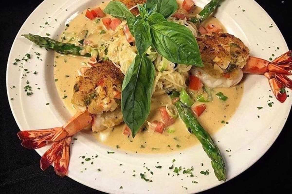 Raimondo's Delivery Menu Order Online 1101 Long Beach Blvd Ship