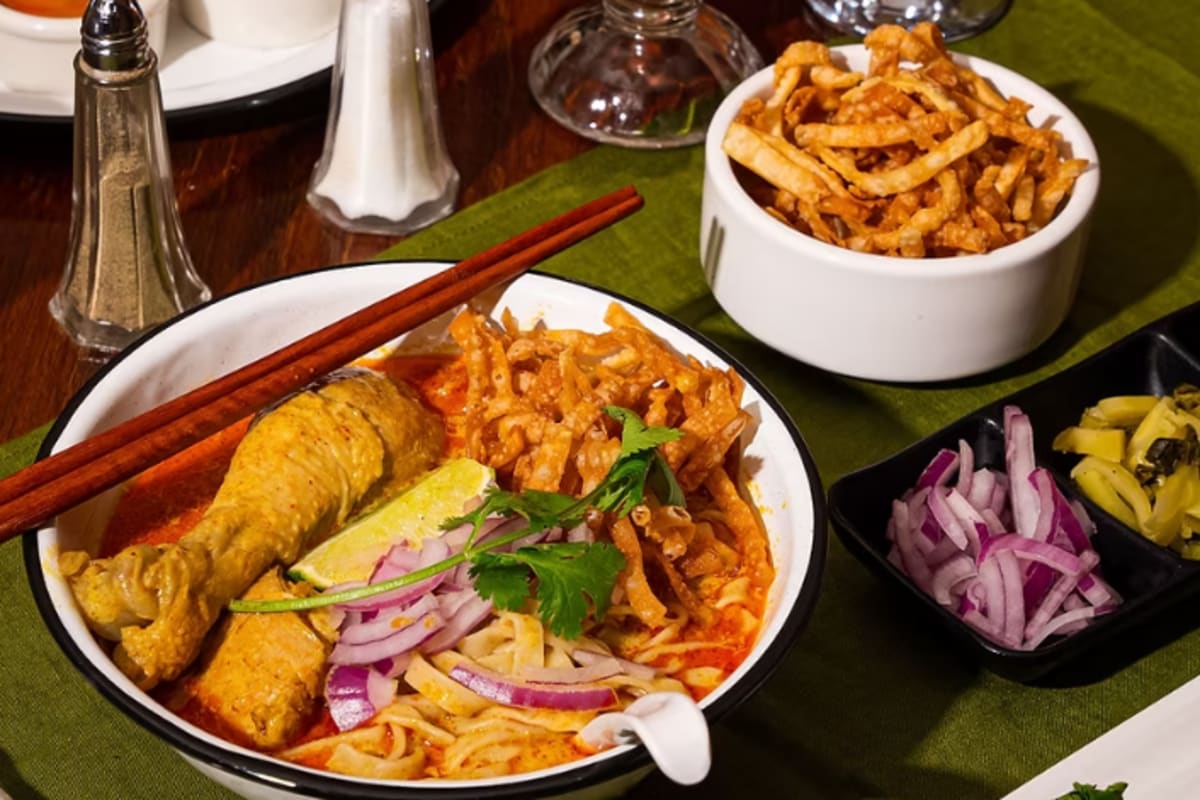 Amarin Thai Cuisine Delivery Menu | Order Online | 147 Castro St ...