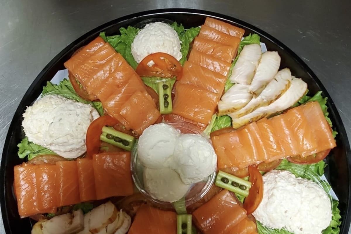 Palisades Bagels & Deli Delivery Menu Order Online 1611 Palisade