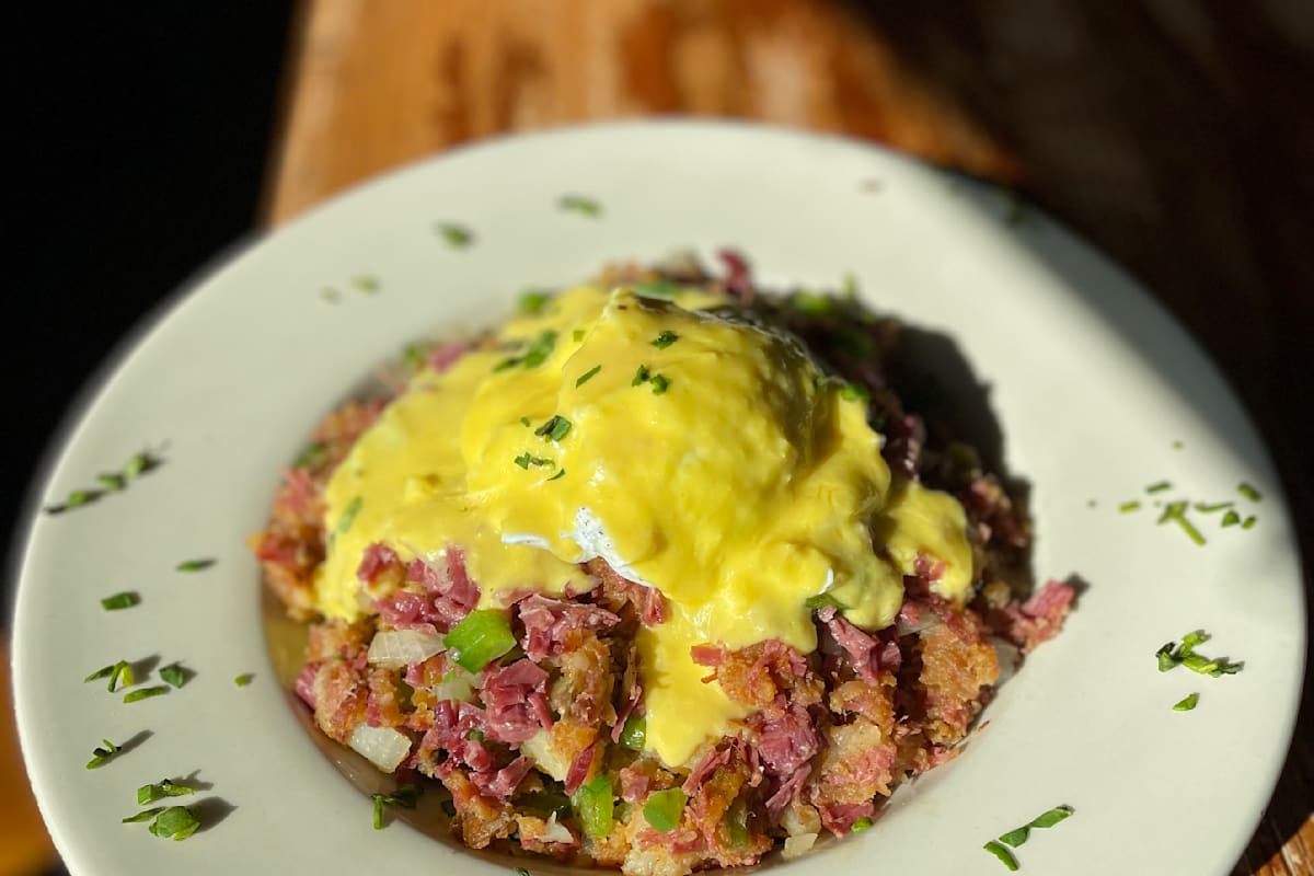 Livia's Dish Delivery Menu Order Online 1394 Main St Worcester