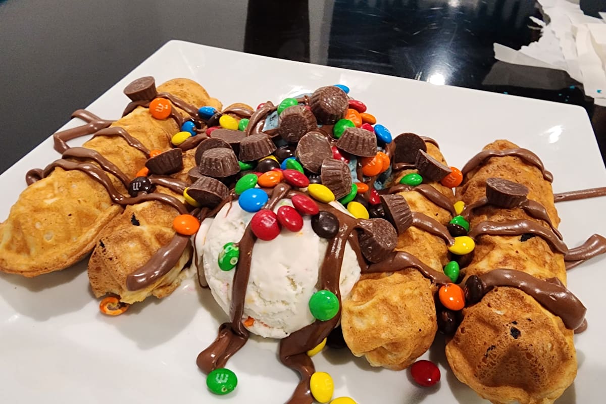 Scoops and Cones Delivery Menu Order Online 95 Hempstead Tpke Farmingdale Grubhub