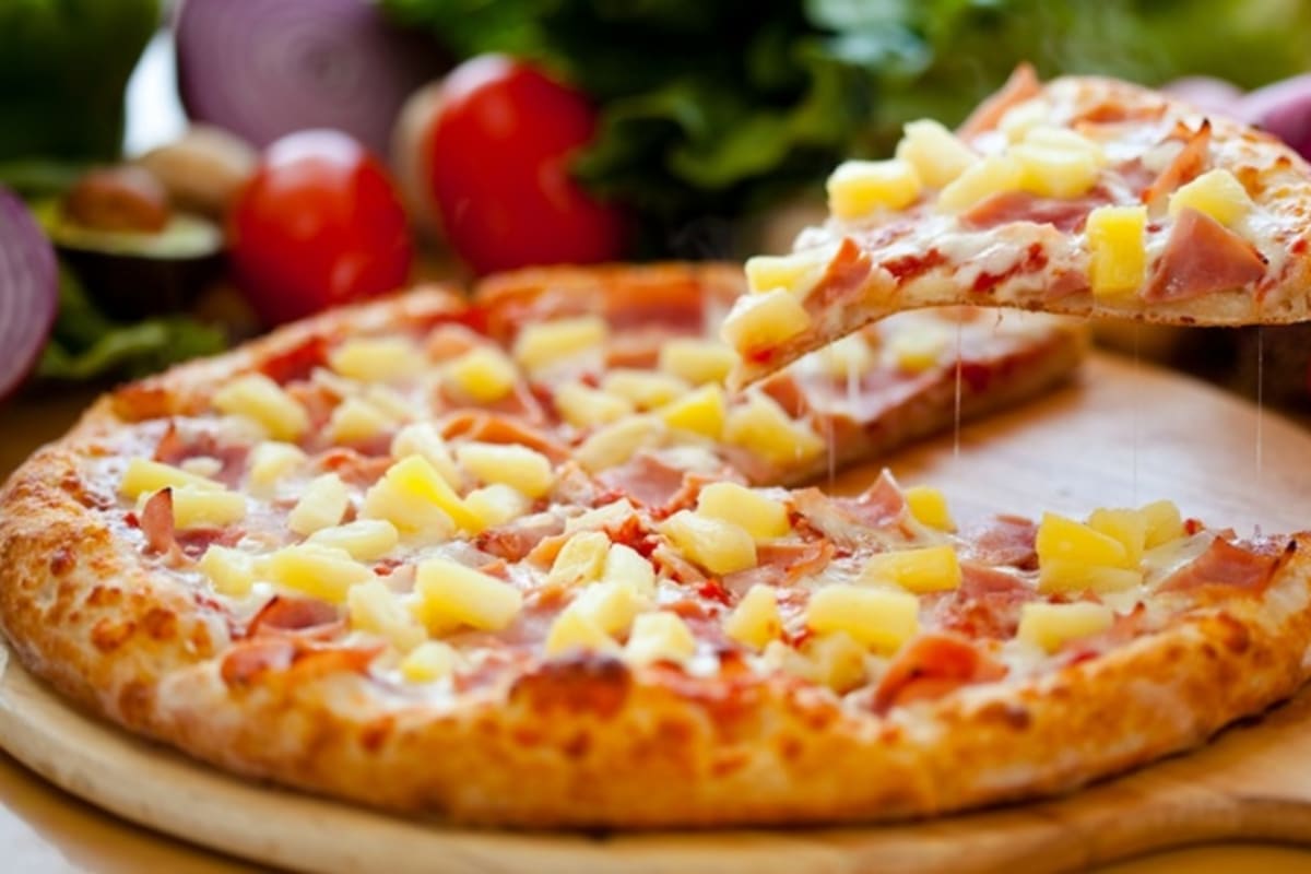 Tukwila Family Fun Center & Bullwinkle's Restaurant Delivery Menu Order Online 7300 Fun