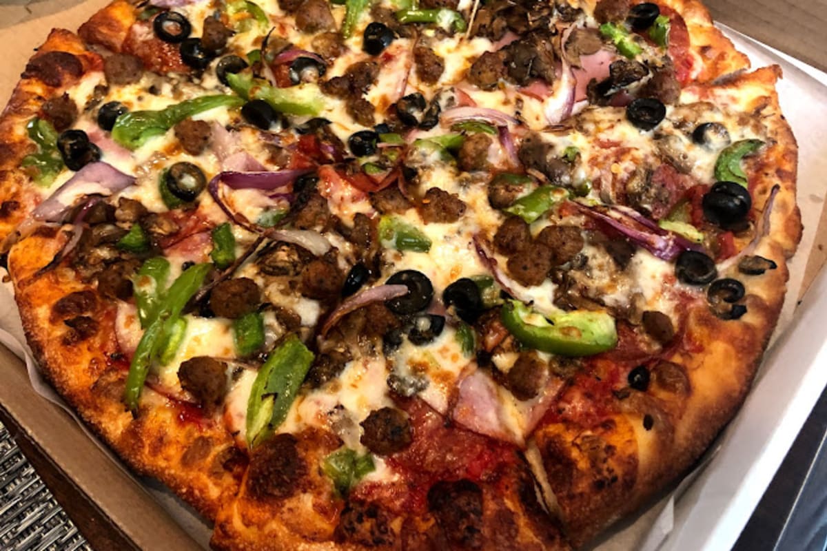 Mama Ceci's Pizza & Subs Delivery Menu Order Online 2550 E Vineyard